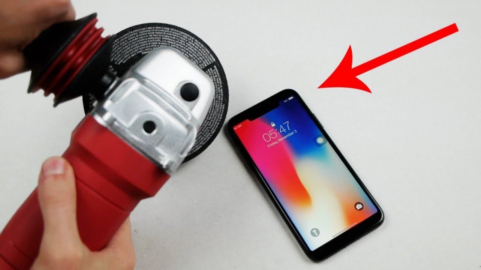Jak se zbavit výřezu na iPhonu X? Výřezem!